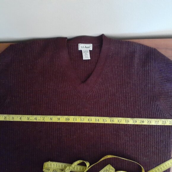L.L. Bean Lambswool Sweater - Picture 7 of 10